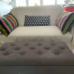Apartment Besthomestay- Parede