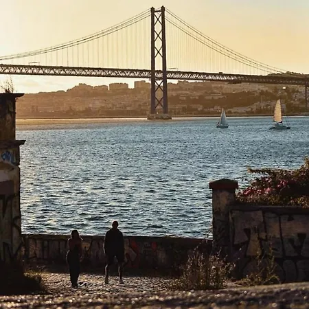 Apartment Besthomestay- Parede